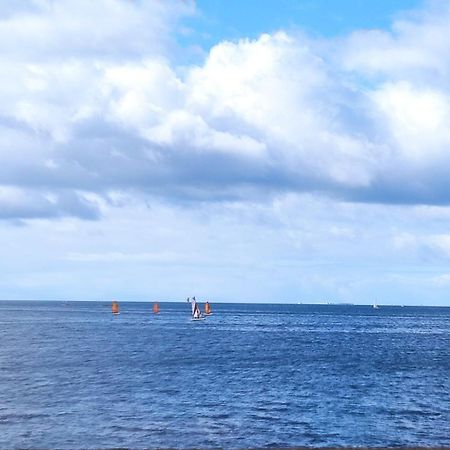 Appartement T3 De 74M2 Tres Lumineux Vue Panoramique Mer Et Plages Concarneau Buitenkant foto